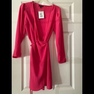 Beautiful pink midi dress with tags!